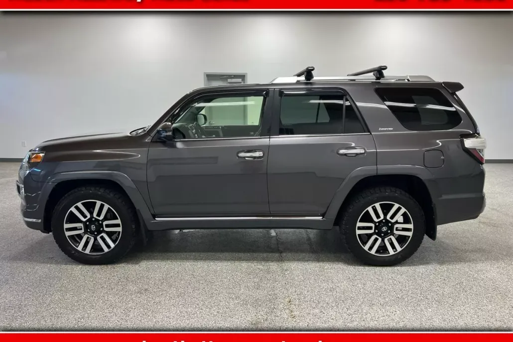2015 Toyota 4Runner Limited 4WD photo 1