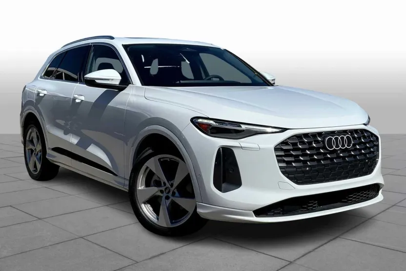 2025 Audi Q5 2.0T Prestige photo 1