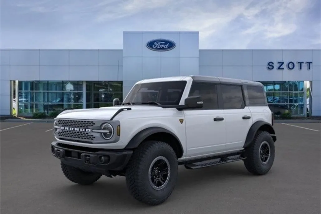 2025 Ford Bronco Badlands photo 1