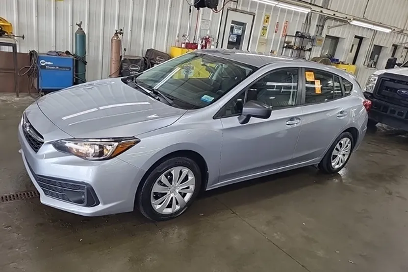 2022 Subaru Impreza Base photo 1