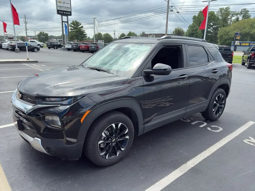 2023 Chevrolet Trailblazer LT photo 1
