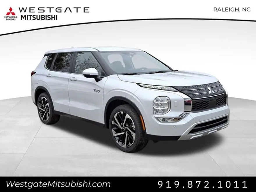 2025 Mitsubishi Outlander PHEV SE photo 1