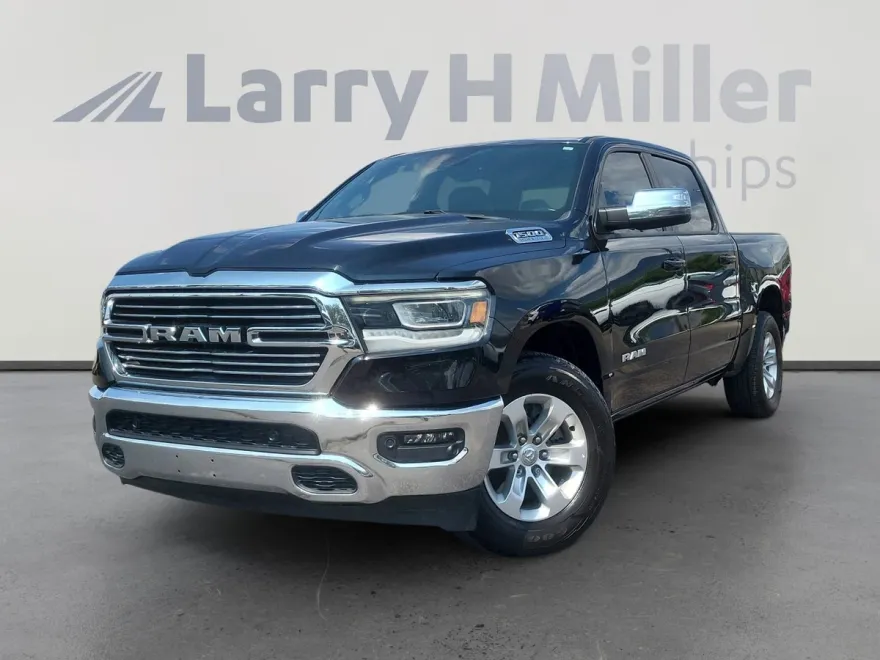 2023 Ram 1500 Laramie photo 1