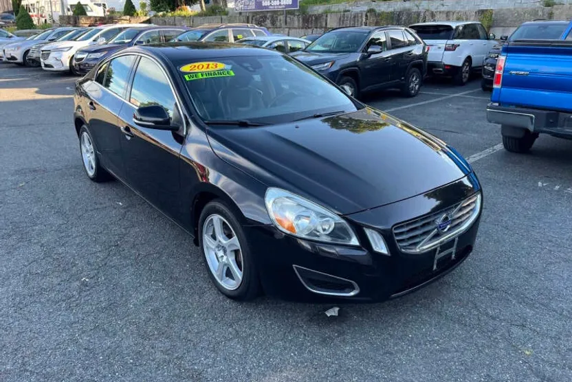 2013 Volvo S60 T5 Premier photo 1