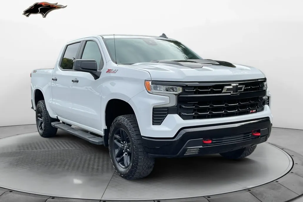 2024 Chevrolet Silverado 1500 LT Trail Boss photo 1