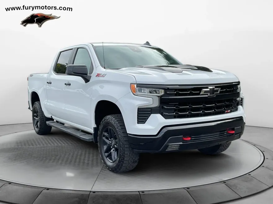 2024 Chevrolet Silverado 1500 LT Trail Boss photo 1