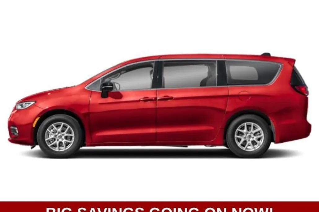 2026 Chrysler Pacifica photo 1