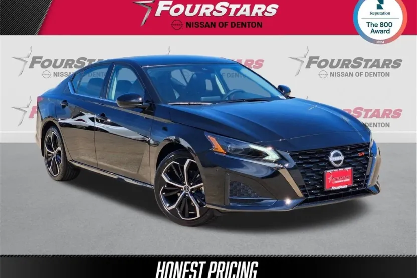 2025 Nissan Altima 2.5 SR photo 1