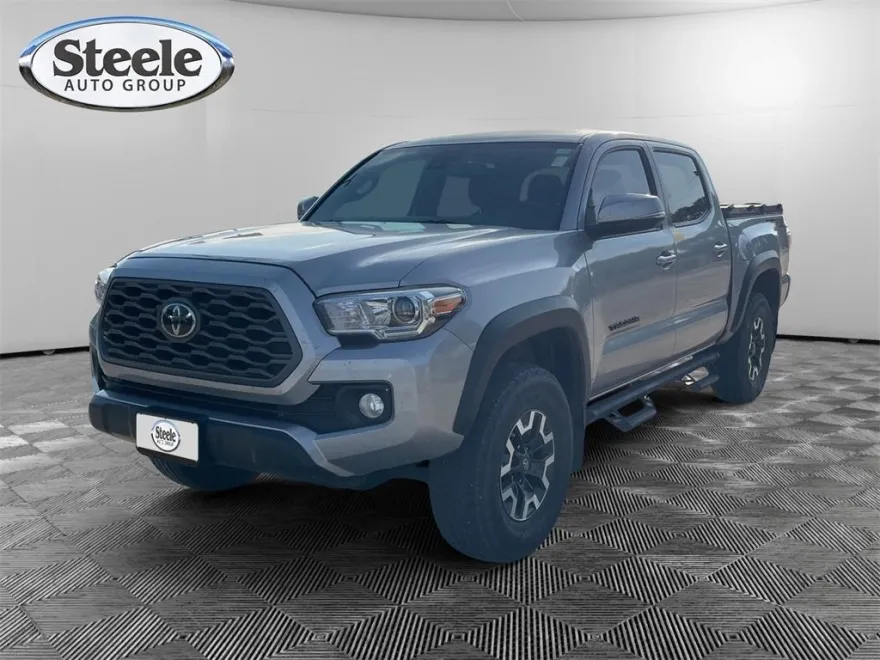 2020 Toyota Tacoma TRD Off-Road photo 1
