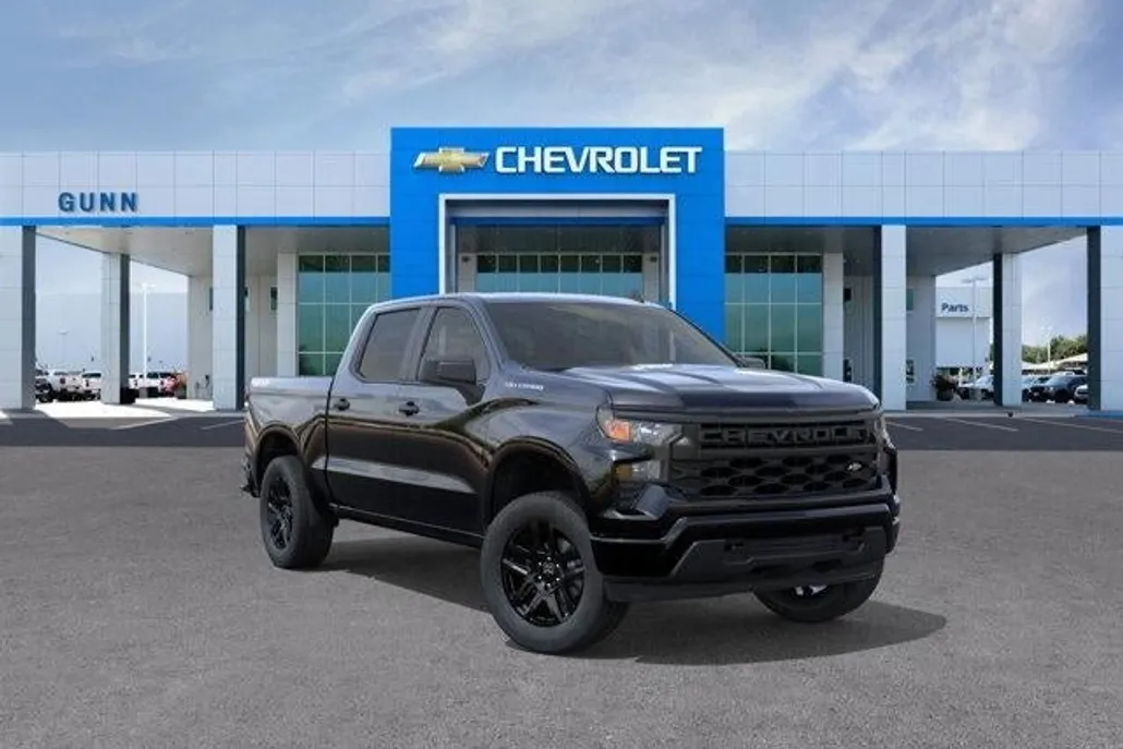 2026 Chevrolet Silverado 1500 Custom photo 1