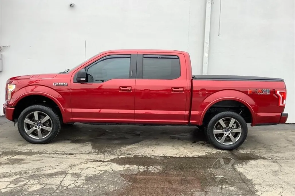 2016 Ford F-150 XLT photo 1