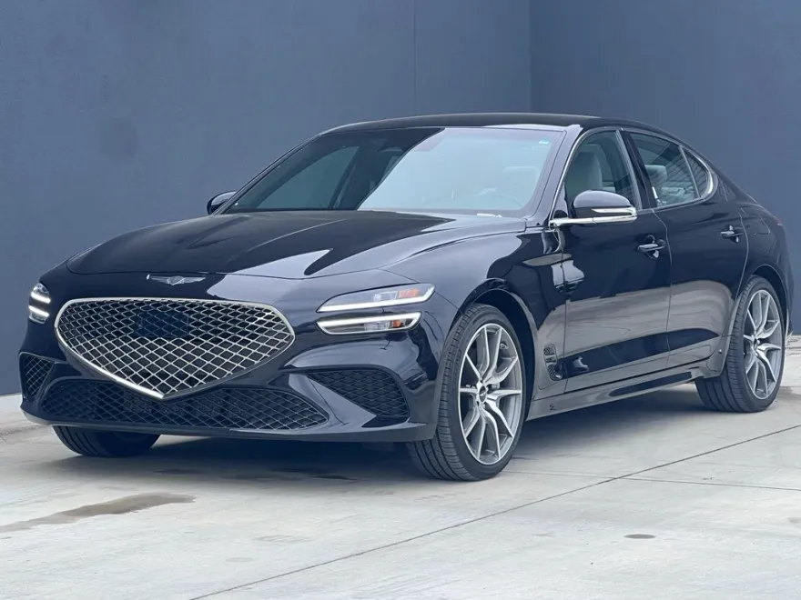 2025 Genesis G70 2.5T photo 1