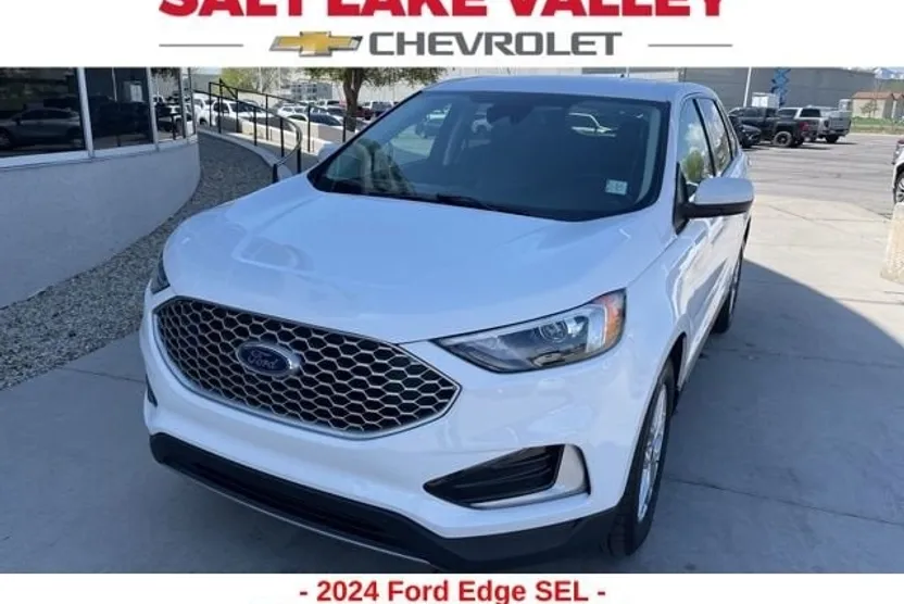 2024 Ford Edge SEL photo 1