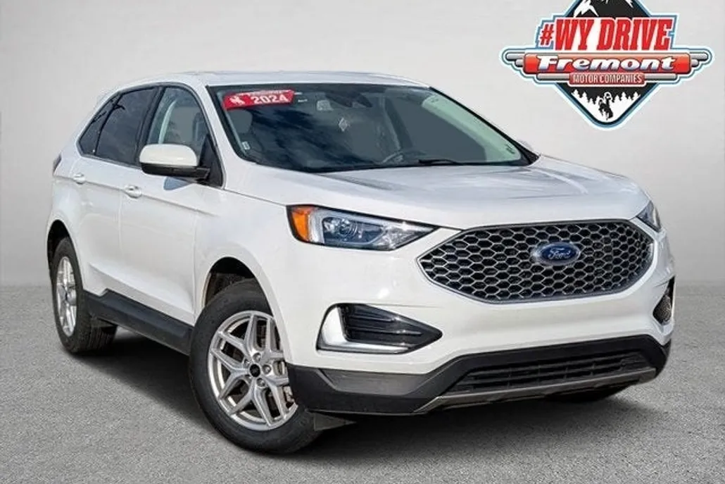 2024 Ford Edge SEL photo 1