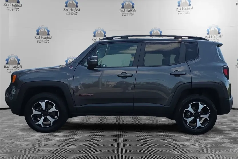 2021 Jeep Renegade Trailhawk photo 1