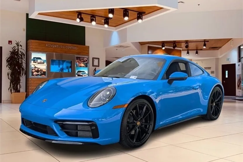 2023 Porsche 911 4 T photo 1