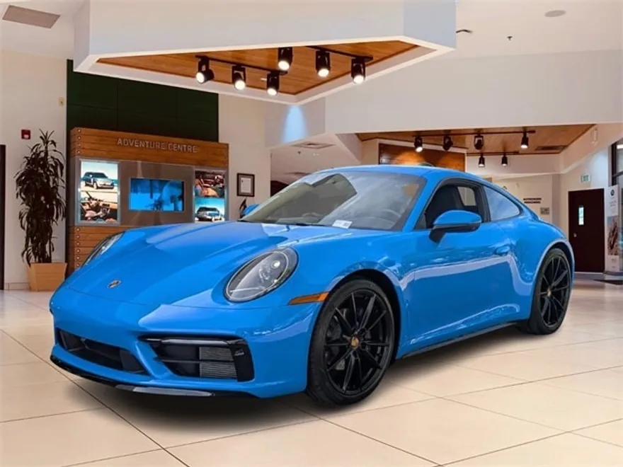 2023 Porsche 911 4 T photo 1