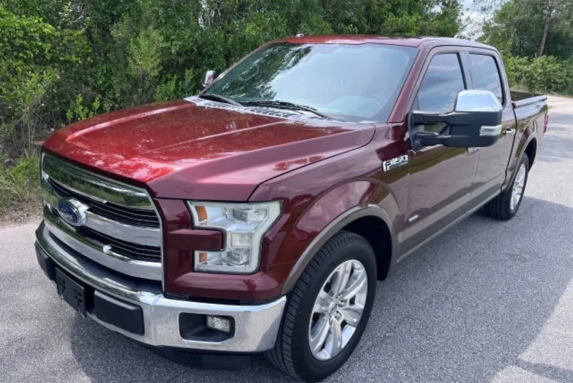 2015 Ford F-150 Lariat photo 1