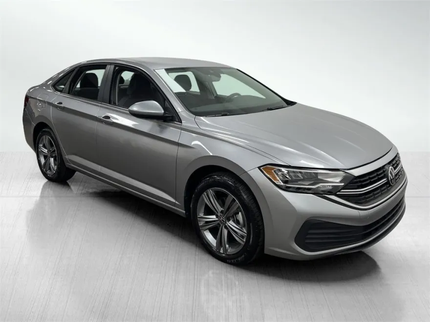 2024 Volkswagen Jetta 1.5T SE photo 1