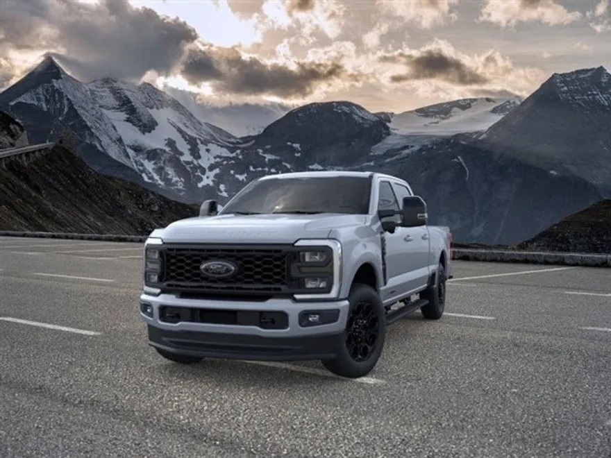 2025 Ford F-350 photo 1