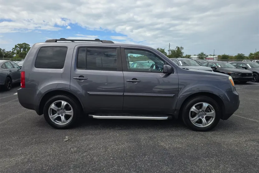 2015 Honda Pilot EX photo 1