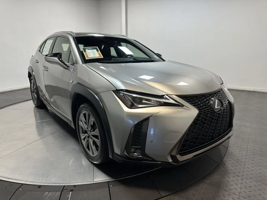 2021 Lexus UX 250h F SPORT photo 1