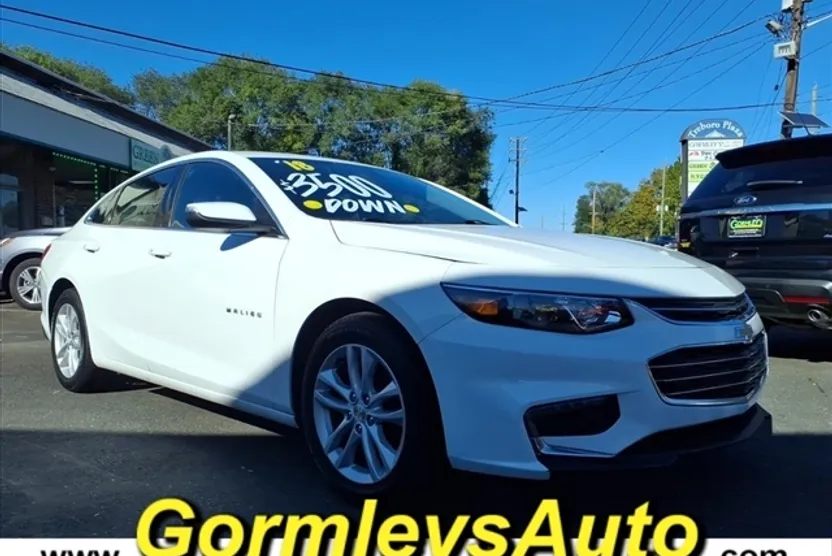 2018 Chevrolet Malibu 1LT photo 1