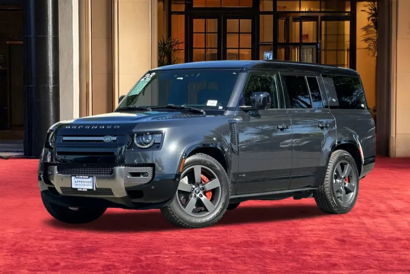 2023 Land Rover Defender 130 X photo 1