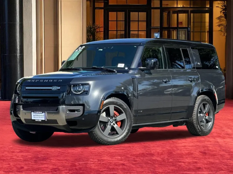 2023 Land Rover Defender 130 X photo 1