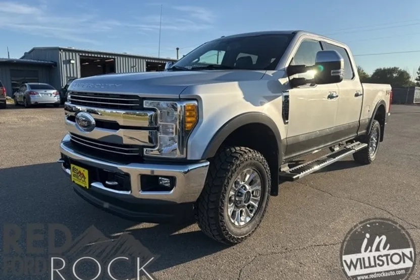 2017 Ford F-250 photo 1