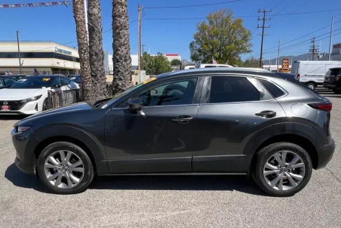 2022 Mazda CX-30 2.5 S Preferred photo 3