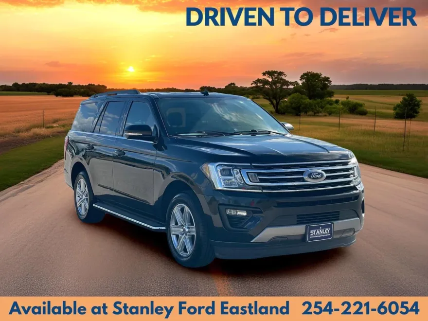 2021 Ford Expedition XLT photo 1