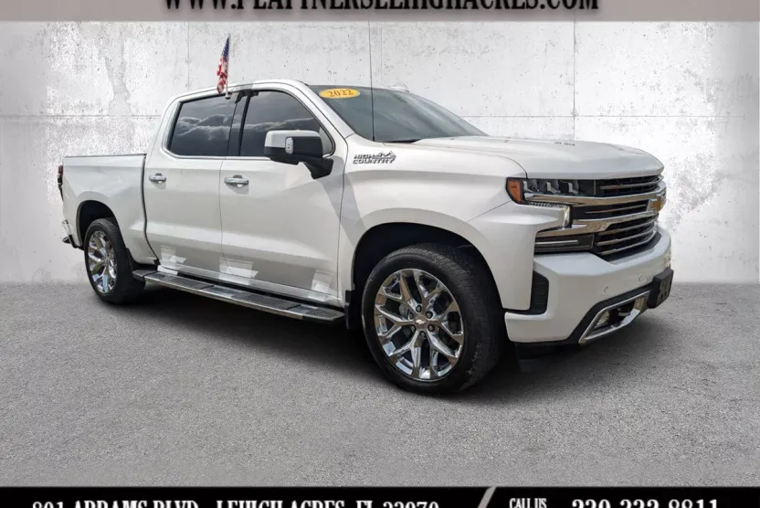 2022 Chevrolet Silverado 1500 LT High Country photo 1