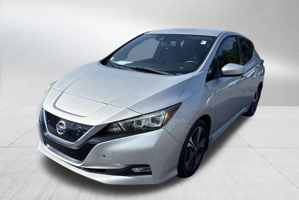 2018 Nissan Leaf SV photo 1