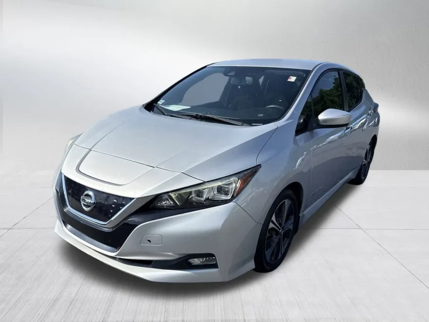 2018 Nissan Leaf SV photo 1