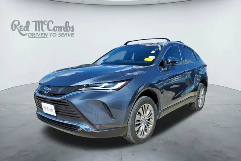 2023 Toyota Venza XLE photo 1