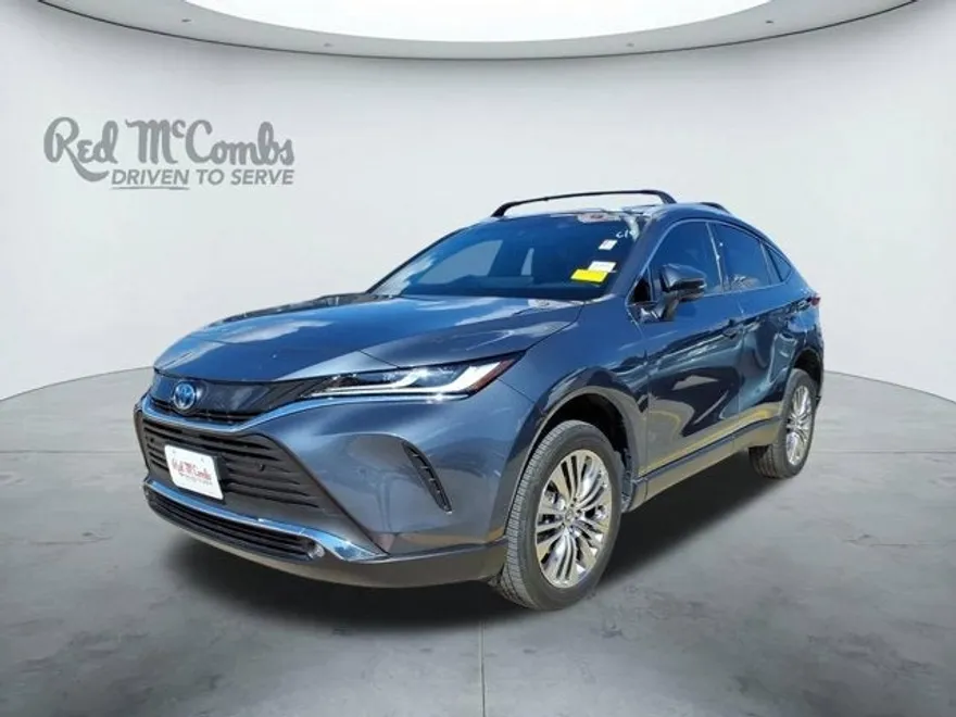 2023 Toyota Venza XLE photo 1