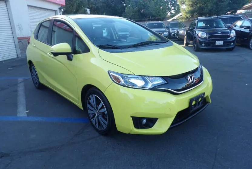 2015 Honda Fit EX-L photo 1