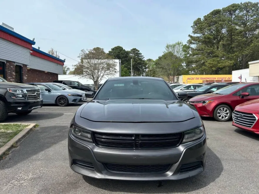 2020 Dodge Charger SXT photo 1
