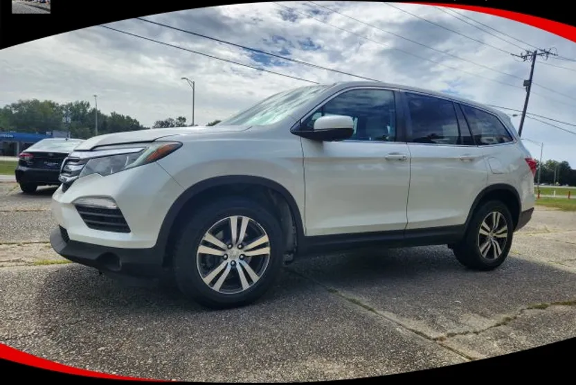 2017 Honda Pilot EX-L Sport photo 1