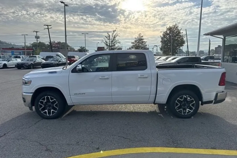 2025 Ram 1500 Laramie photo 1