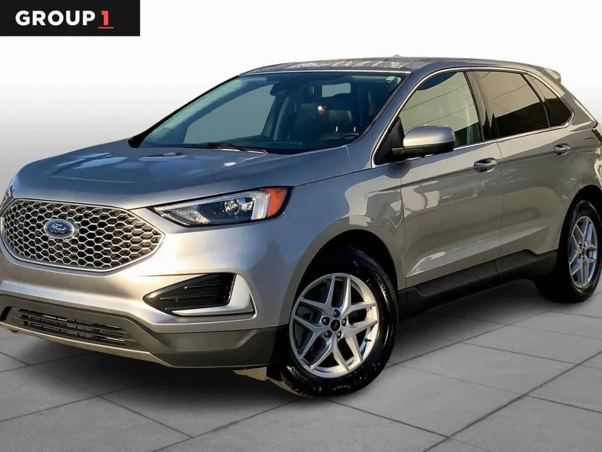 2024 Ford Edge SEL photo 1