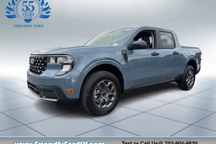 2025 Ford Maverick XLT photo 1