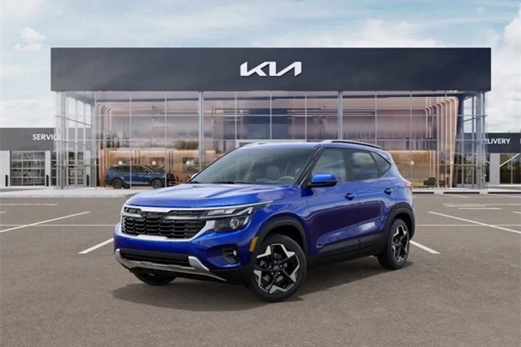 2025 Kia Seltos S photo 1