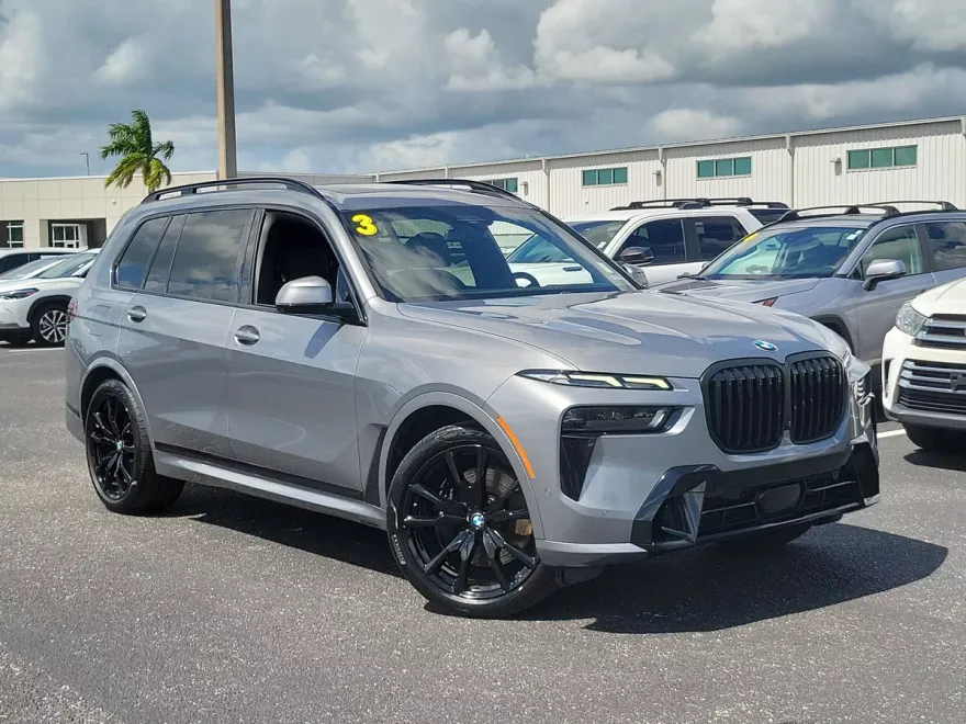 2023 Bmw X7 xDrive40i photo 1
