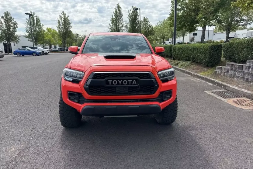 2023 Toyota Tacoma TRD Pro 4x4 photo 1