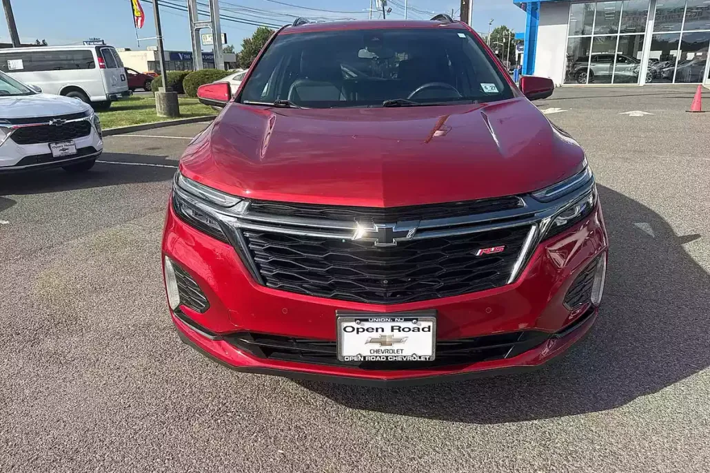 2022 Chevrolet Equinox RS photo 1