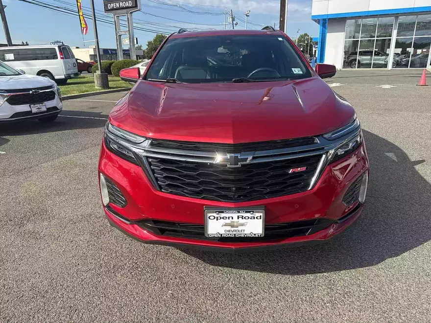 2022 Chevrolet Equinox RS photo 1