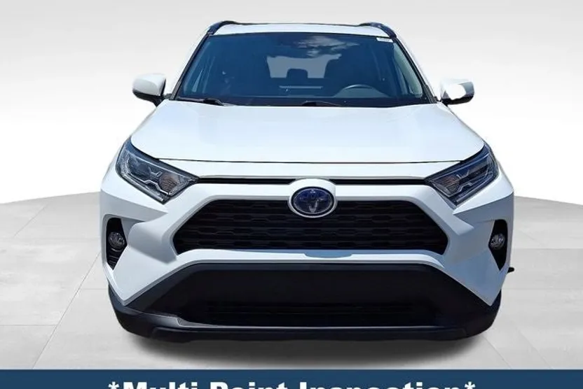 2021 Toyota RAV4 Hybrid XLE photo 1