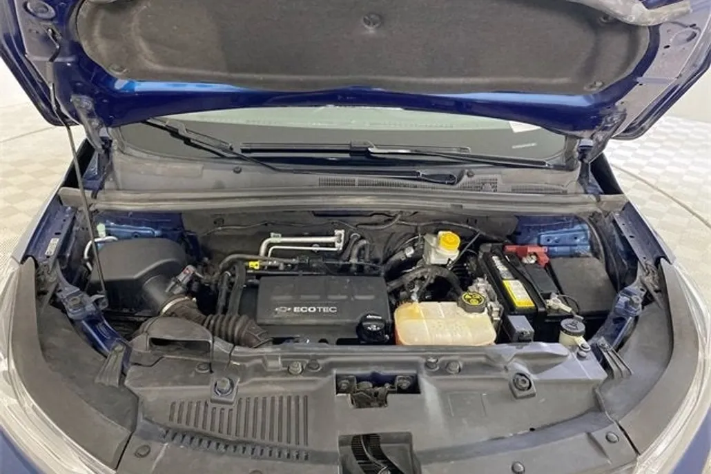 2019 Chevrolet Trax LT photo 1